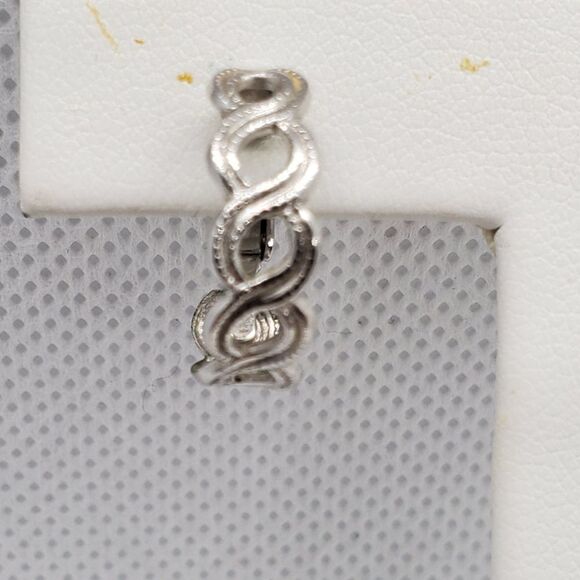 Vintage Louis Segal Silver Hoop Clip-On Earrings - Picture 3 of 7